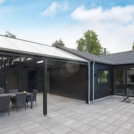 5 Star In Idestrup Ferienhaus