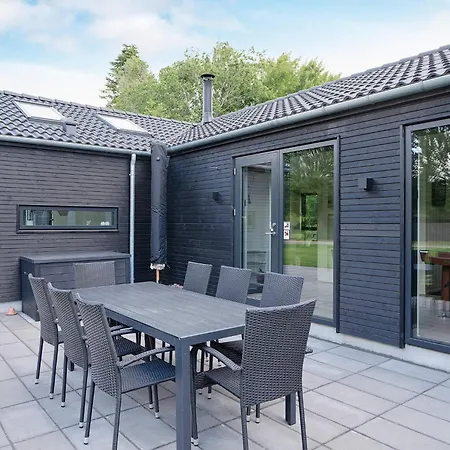 5 Star In Idestrup Ferienhaus Bøtø By