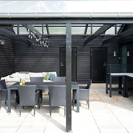 5 Star In Idestrup * Bøtø By