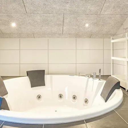 Ferienhaus 5 Star In Idestrup *